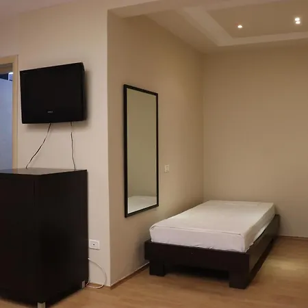 Hotel Danis