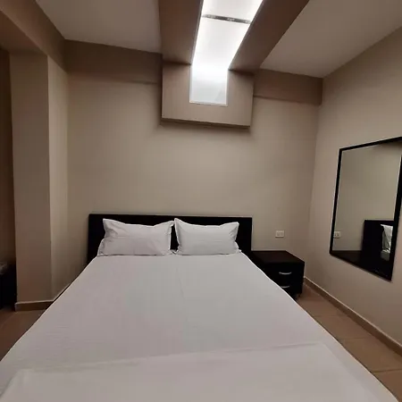 Hotel Danis