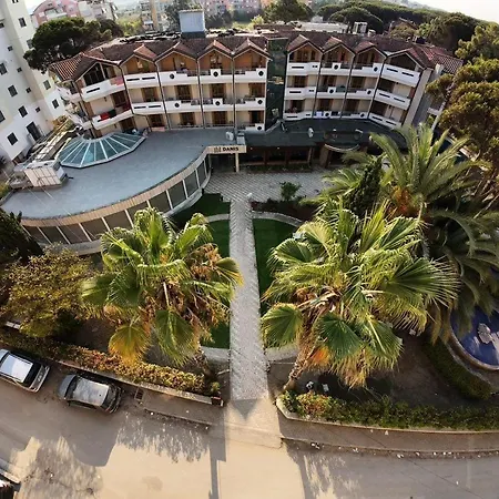 Hotel Danis Golem (Tirana)
