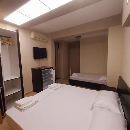 Danis 4* Golem (Tirana)