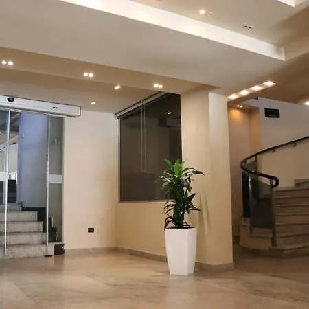 Hotel Danis