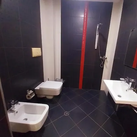 Danis Hotel