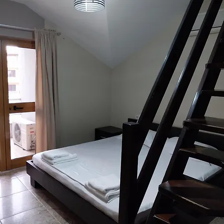 Hotel Danis 4*