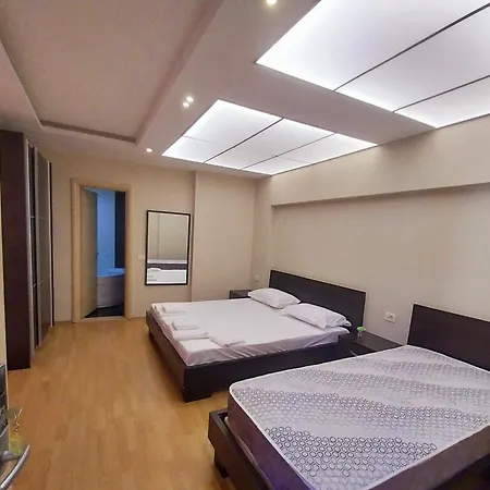 Danis Hotel 4*